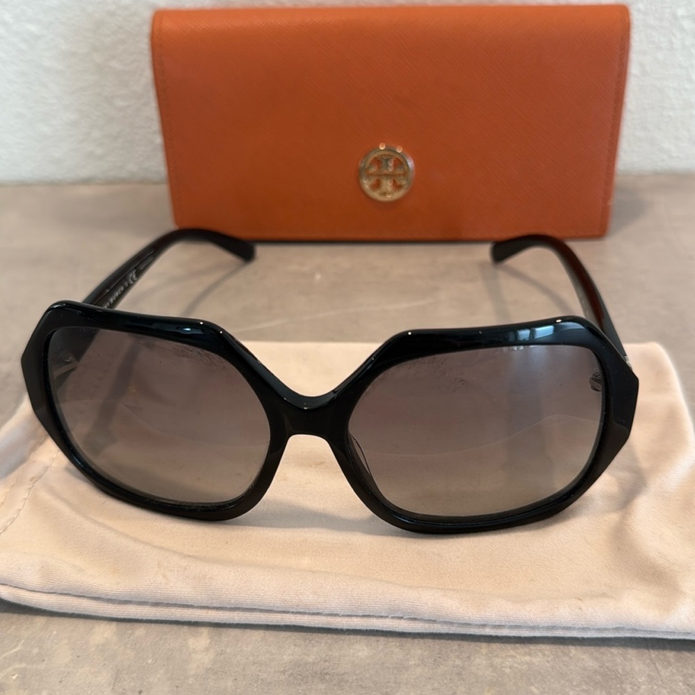 Tori Burch sunglasses